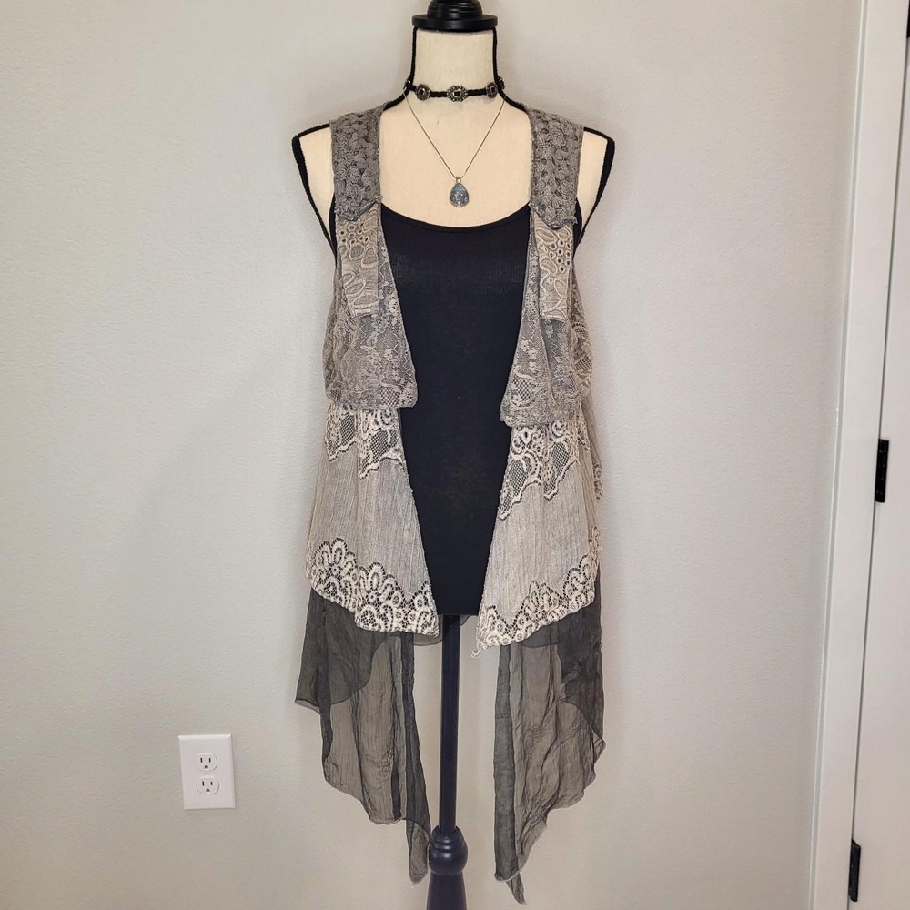 Fleu de Lis Gray Vest